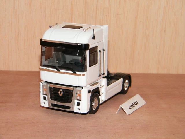 TRACTEUR SEUL RENAULT MAGNUM 2008 BLANC ELIGOR 1/43 Réf 113808 Made in France