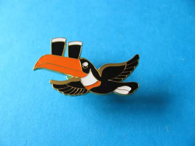 Guinness Black Flying Toucan Pin badge. VGC. Unused. 2 Pint. Orange Stripe.