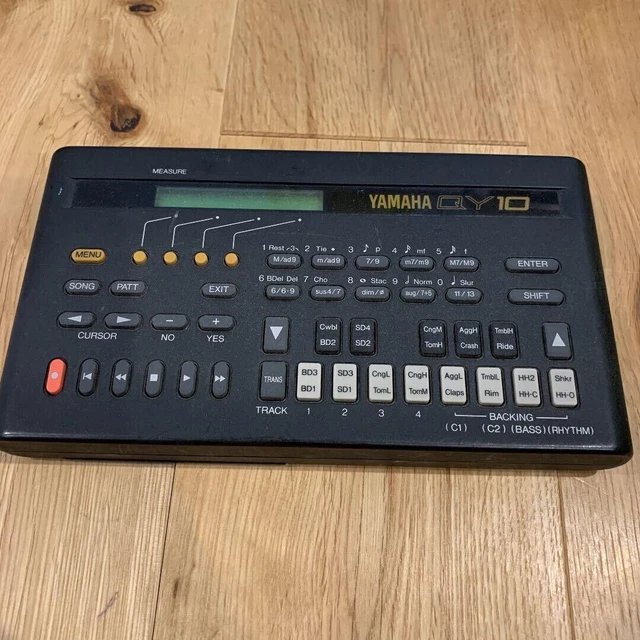 YAMAHA QY10 Mobile Sequencer Rhythm Machine Sampler Tested Japan