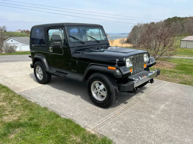 1989 Jeep Wrangler Laredo