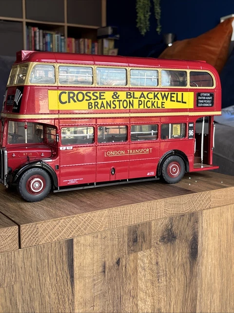 SUNSTAR,2921,1946 RT10,LONDON TRANSPORT,BOXED Model Bus,1/24 Scale £179 ...