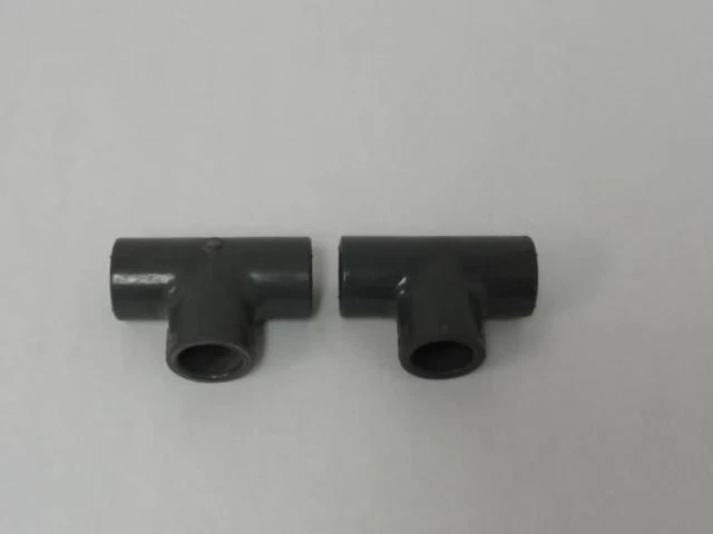 198825 Old-Stock; Spears PVC I D2467 Lot-2 Tee Pipe Fittings 1/2" NS