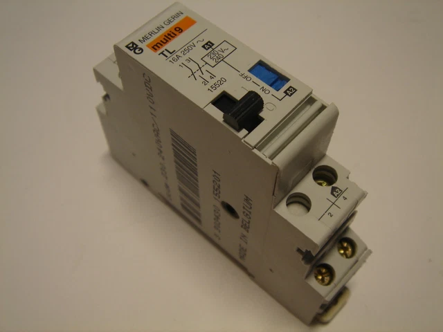 Télérupteur Merlin Gerin TL 16A 250V 15507 - Occasion, Fonctionnel