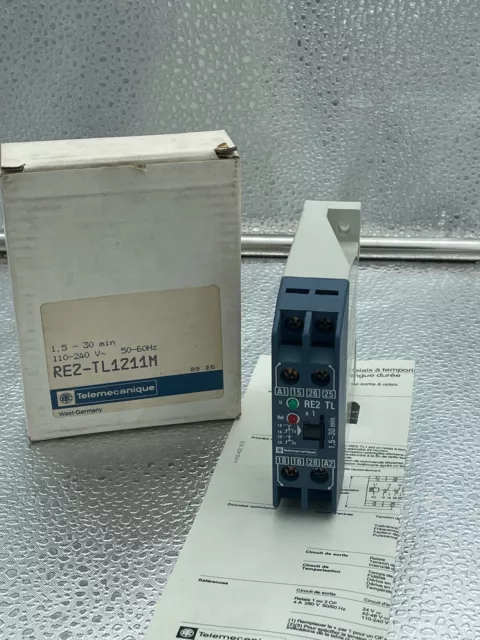 Telemecanique Time Relay RE2-TL1211M/RE2TL1211M