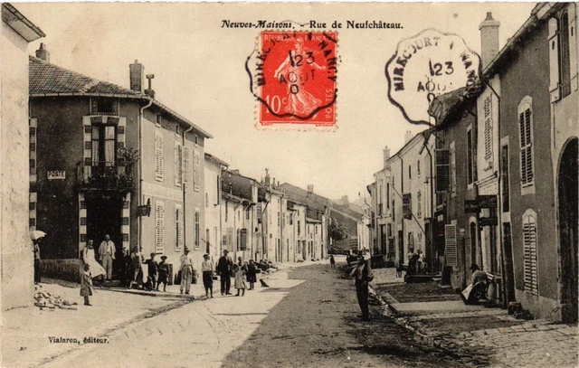 CPA AK NEUVES-MAISONS - Rue de NEUFCHATEAU (484314)