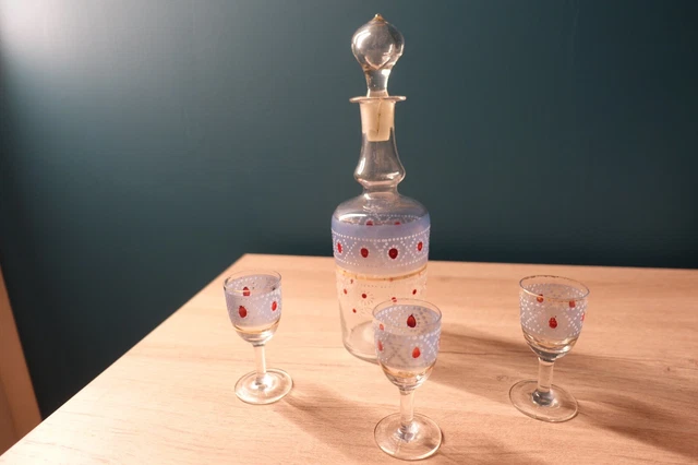 Carafe  / Flacon A Liqueur Verre Soufflé Émaillé  + 3 Verres A Liqueur