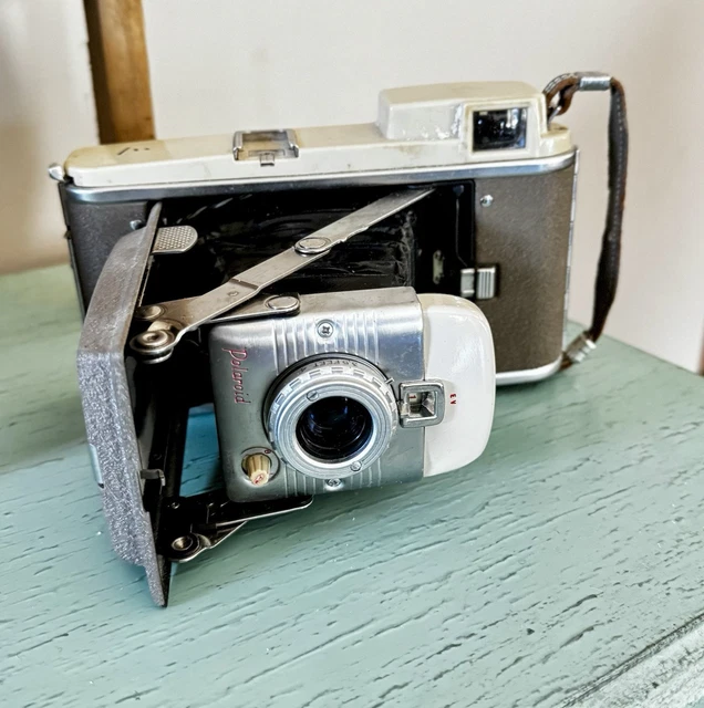 Appareil Photo Polaroid Modèle 80B – Ouvert Jamais Utilisé, état Neuf Sans Boîte