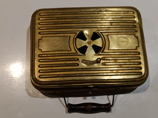 Chaufferette Ancienne La Frileuse – Laiton – Cavaille Paris – Réchaud Plat