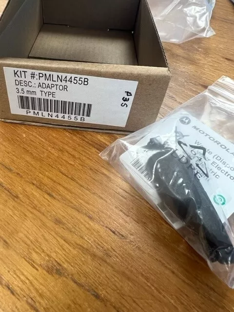 Motorola Pmln4455b Accessory Audio Adapter With 3.5Mm Plug