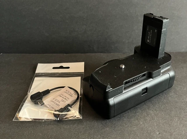 Vello BG:N13 Battery Grip for Nikon D5300 Used with new Shutter Release Cable