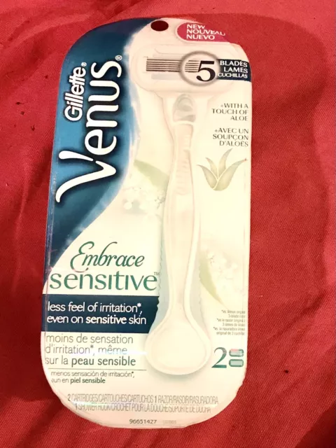 Gillette Venus, Embrace Sensitive una manija, dos cartuchos de 5 hojas