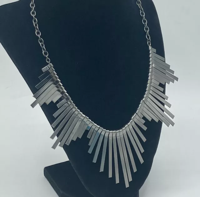 Black Gun Metal Dangling Tapered Metallic Fringe 18” Necklace 3