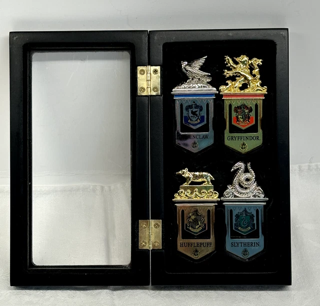 HARRY POTTER BOX Set Hogwarts House Metal Bookmarks From Noble
