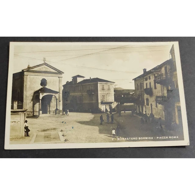 Cartolina Monastero Bormida - Piazza Roma