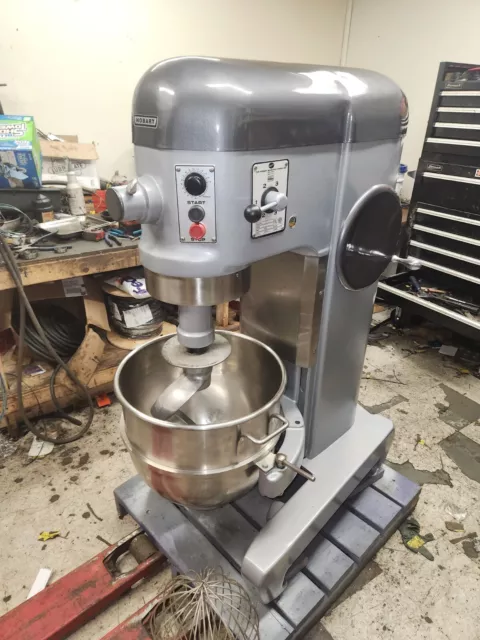 Hobart 60 Qt H-600 Mixer  Single Phase With a Stainless Bowl and Tools