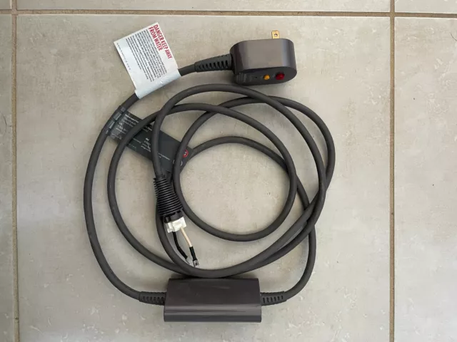 Câble d'alimentation, longueur 1.8m, fiche US type A, prise C7, câble  2x0.8mm2 / AWG