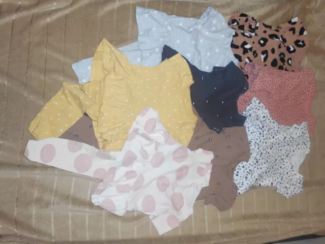 pacchetto vestiti ragazze 11 abiti età 3-4 anni vedi foto e descrizione