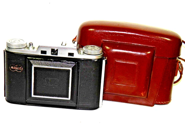 35mm Cameras, Vintage Cameras, Vintage Movie & Photography