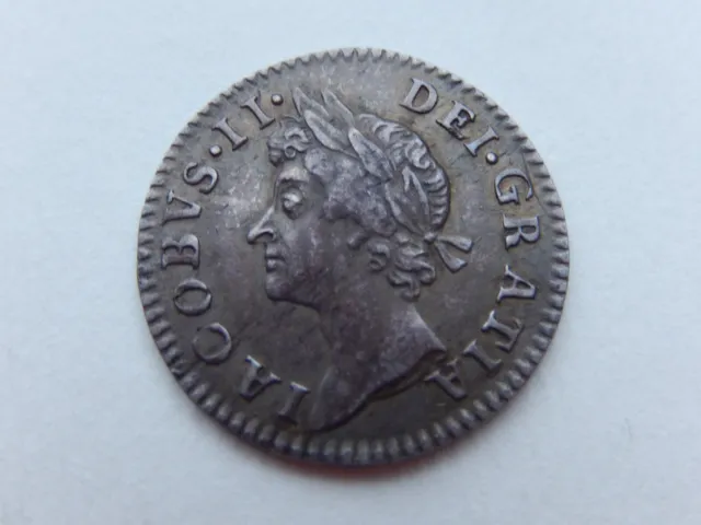 A196 - James II Silver Maundy Fourpence. 1686.