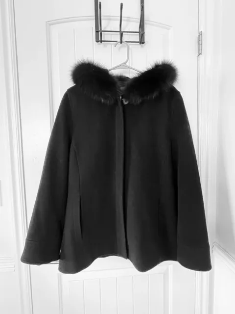 Sachi Collection - Lambswool + Fox Trim Black Women's Coat - Size L - Impeccable