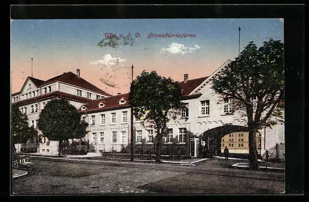 Ulm a. d. D., Straßenpartie an der Grenadierkaserne, Ansichtskarte 1918