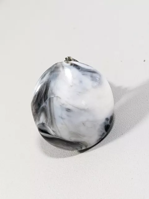 Gunmetal Gray Black White Acrylic Swirl Large Oval Statement Ring Size 5.5