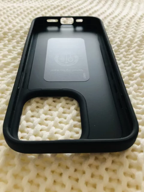 Handyhülle für iPhone 15 Pro Spigen Case Cover Etui Futeral Hülle Tasche Schwarz