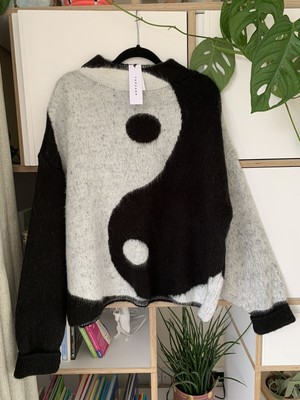 TOPSHOP YIN YANG Oversized Knitted 