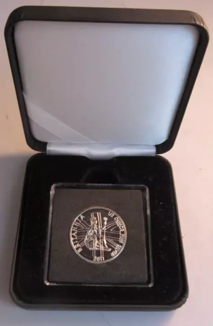 2011 Britannia Half Oz Silver Bu £1 One Pound Coin With Box And Coa