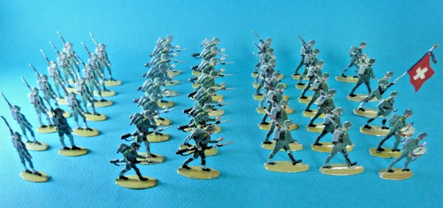 Lot De 48 Figurines Plates En étain Peint – Moyen-Âge – Zinnfiguren