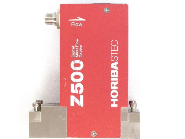 Débitmètre Massique Numérique HORIBASTEC Z500 SEC-Z512MGX - Pour Azote (N2), 10 SLM - Occasion