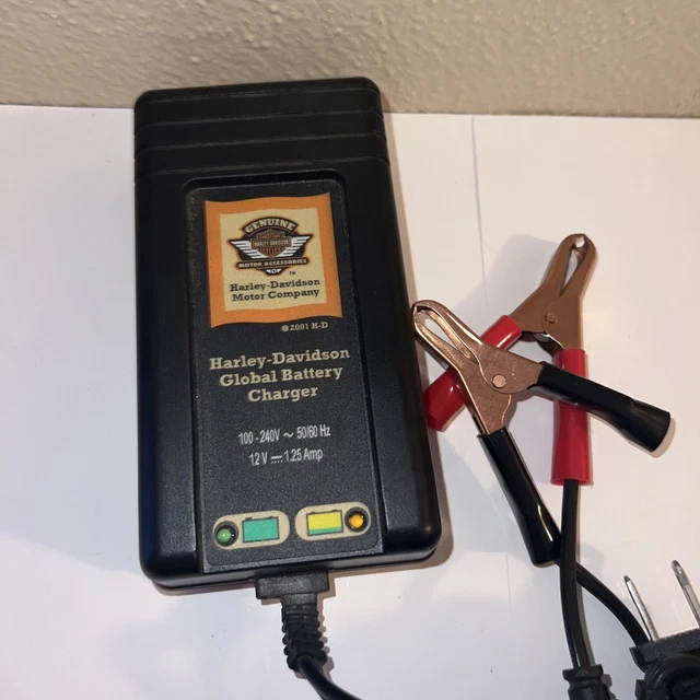 HARLEY DAVIDSON GLOBAL Battery Charger Motorcycle 12 Volt 0220139HD