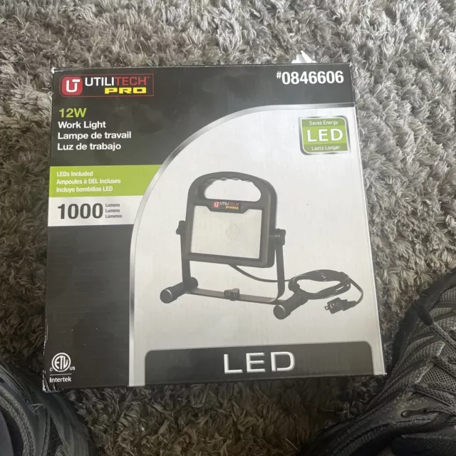 Powerglow 1500 Lumens LED Rechargeable Work Light - 650307E