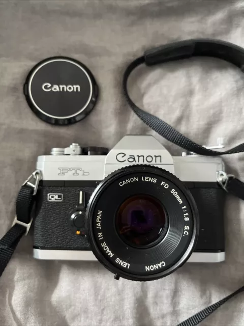 Canon FTb QL mit Canon FD 50mm 1.8, Makinon 80-200 f4 und Metz 30 BCT 4 Blitz