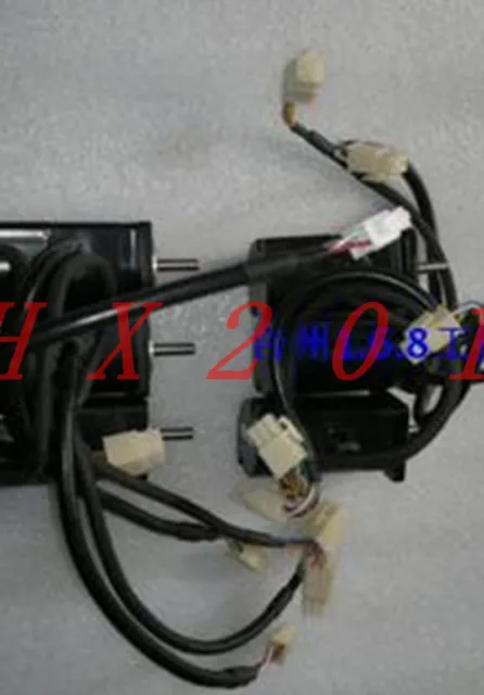 ONE USED OMRON servo motor R88M-U05030HA