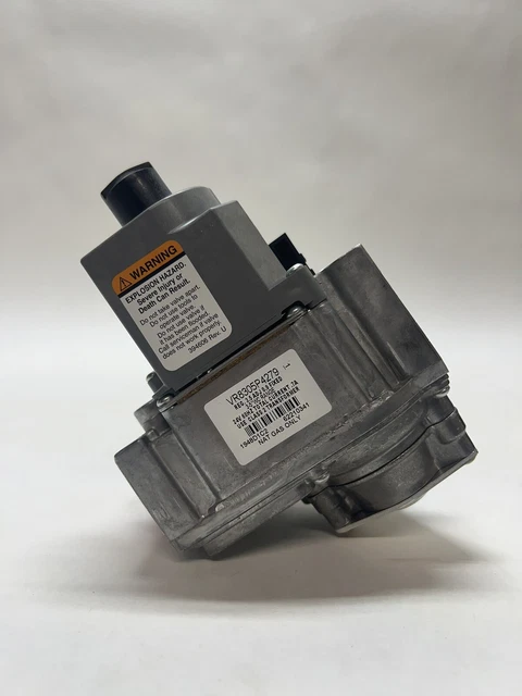 Honeywell VR8305P 4279  Dual Gas Valve Control 24V 60Hz 3/4"