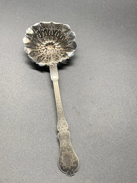 Ancienne Cuillère À Saupoudrer Sucre Saupoudreuse Argent Massif Poinçon Minerve