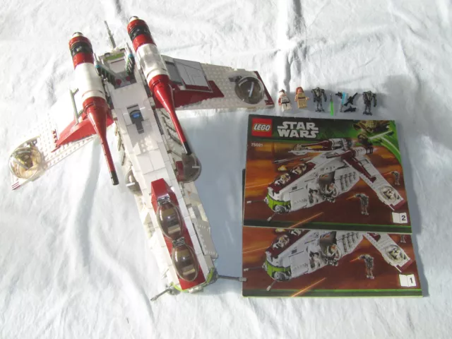 LEGO Star Wars: Set 75021 Gunship della Repubblica