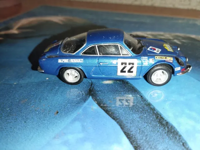 voiture miniature collection Eligor renault alpine A110 rallye 1/43 bleu