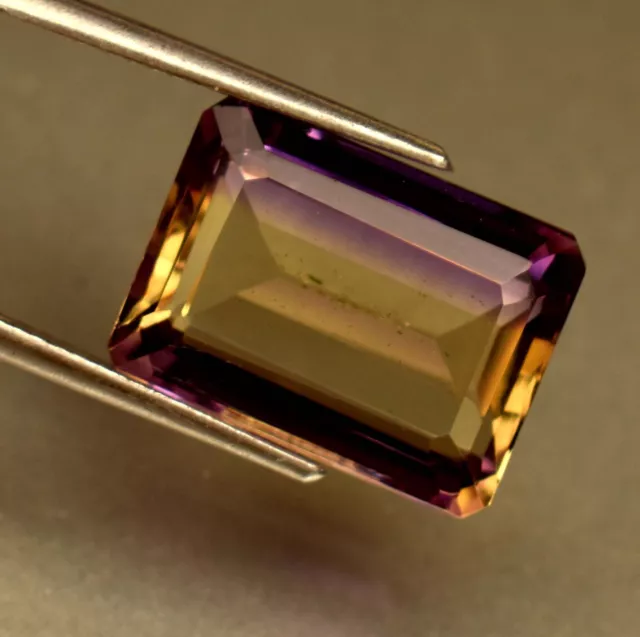 Naturel Violet Jaune Couleur Amétrine Pierre 10.20 CT Certifié Émeraude Coupe