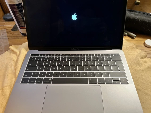macbook pro 13” 2016 Retina Display macbook pro 13” 2016 Retina Display