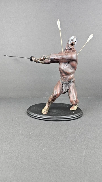 SIDESHOW WETA LOTR Lord of the Rings Uruk Hai Berserker Statue 1206/ ...