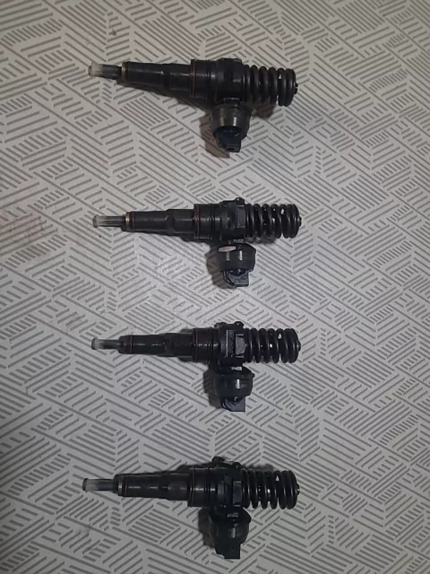 AUDI SEAT SKODA VW 1.4tdi 1.9 TDI PD DIESEL INJECTOR 045130073T 0414720035 BJ