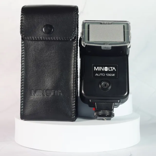 Minolta Auto 132X Flash + Diffuser, ND 2x, 4x & Case X700 etc - Tested & Working
