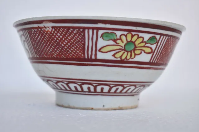 Chinois Ming Dynastie Porcelaine Swatow Riz Bol Rouge & Vert Floral Design Vieux