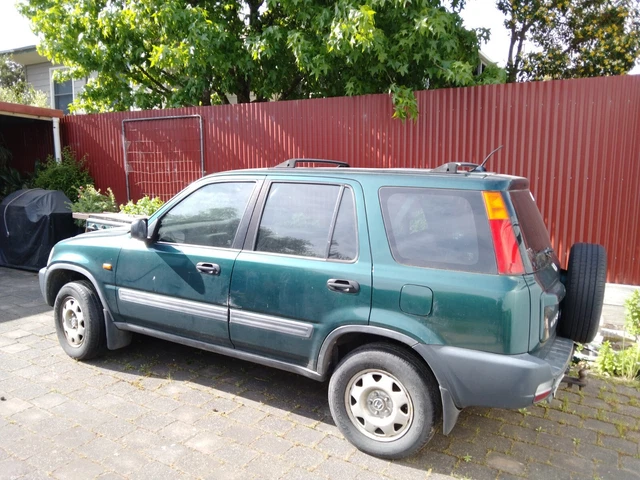 Honda crv 4x4 1999 needs work Honda crv 4x4 1999 needs work