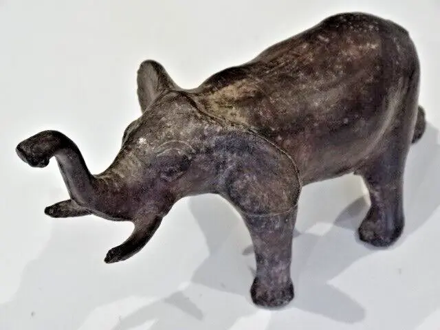 Elephant en bronze