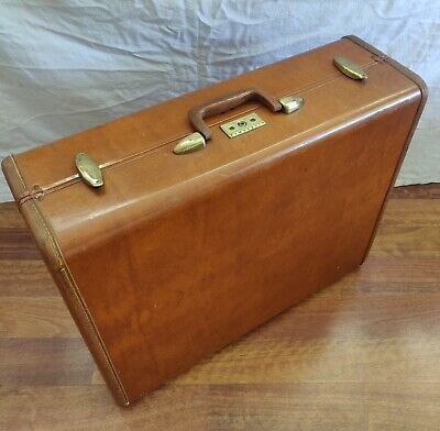 Vintage Samsonite Shwayder Streamlite Suitcase Saddle Brown 24" x 19" x 8"