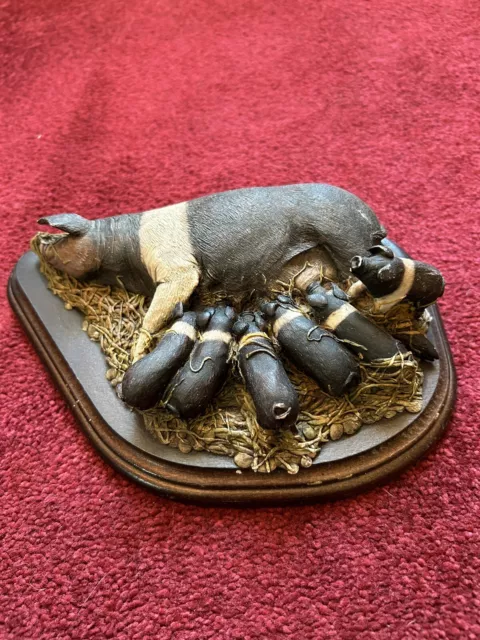 ‘Country Artists ‘ Mother Pig And Piglets Pottery Ornament On Wooden Base