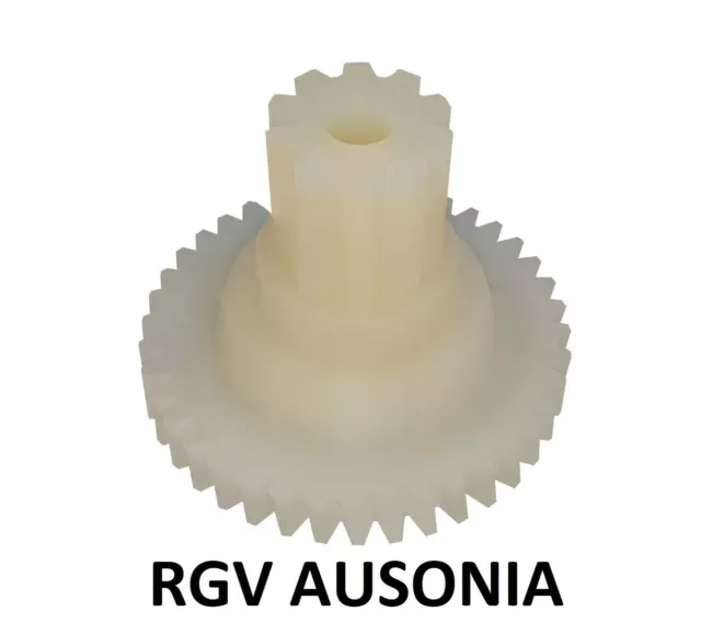 Engranaje de Nylon para Motor Cortafiambres Rgv Ausonia 190/220